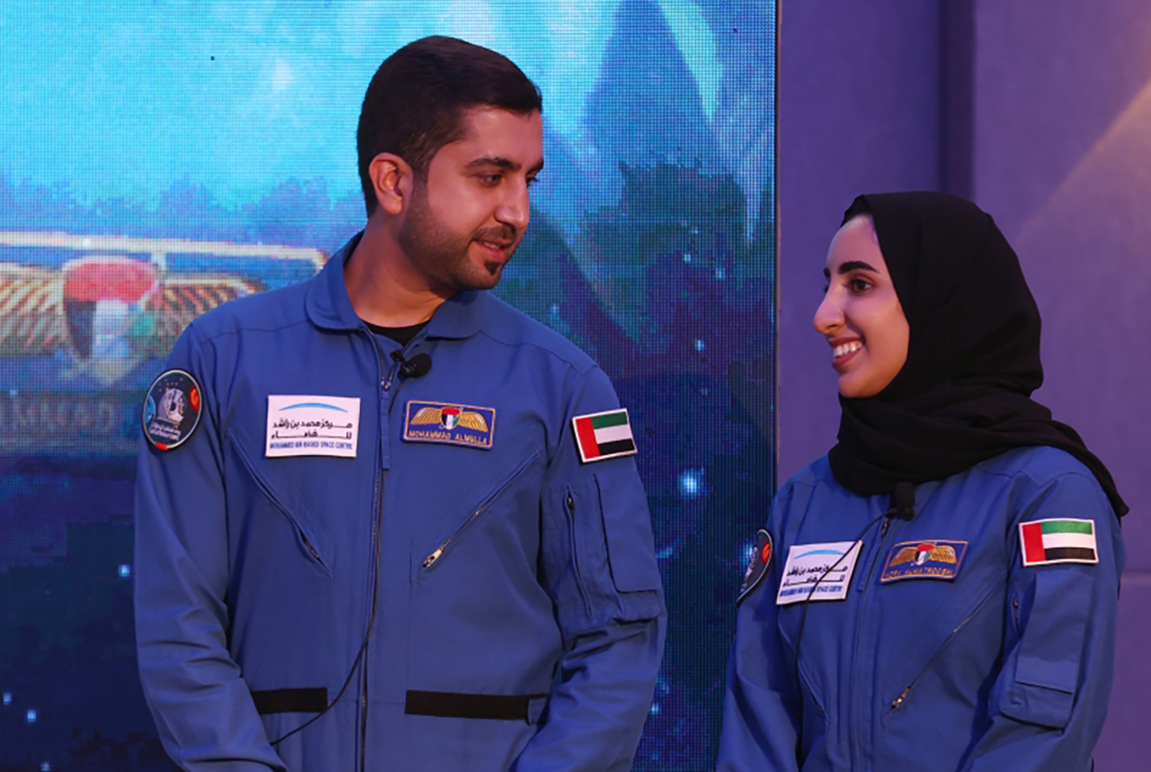 محمد الملا ونورا المطروشي إلى «ناسا» ديسمبر المقبل
